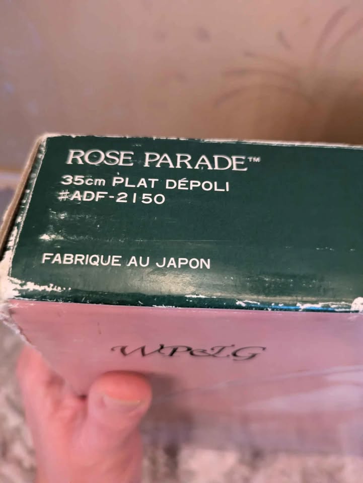 Vintage Rose Parade 14" Frosted Platter - Made in Japan - photo 3