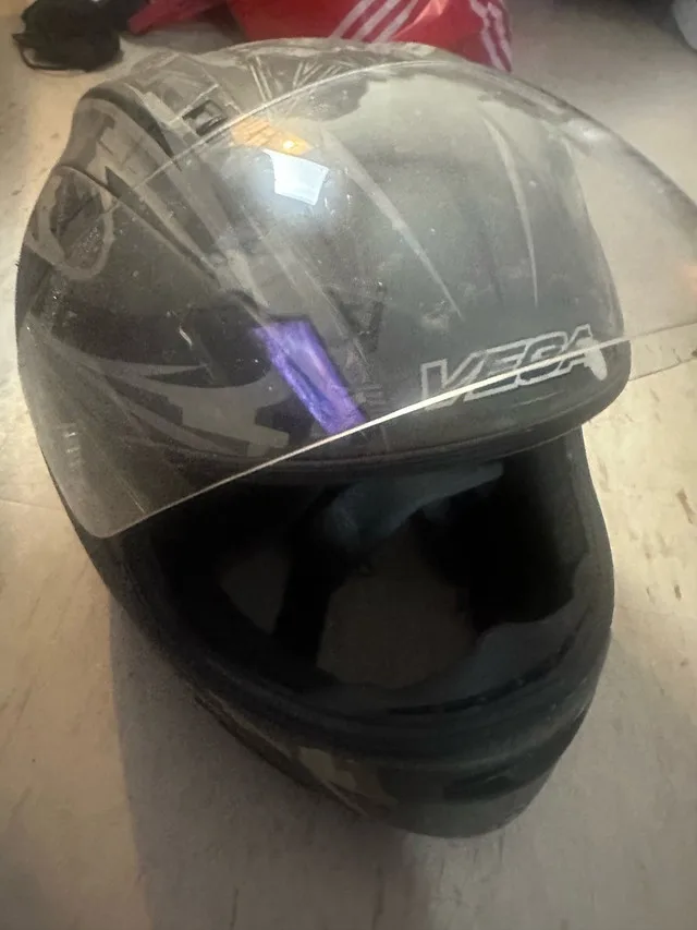 Vega Motorcycle Helmet - V-Series A (Medium) image indicator(3)