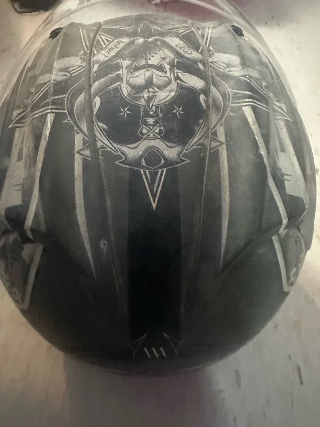 Vega Motorcycle Helmet - V-Series A (Medium) image indicator(7)