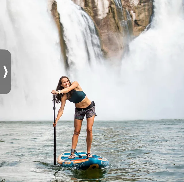 Body Glove Paddle Board - Full Kit, Great Condition image indicator(6)