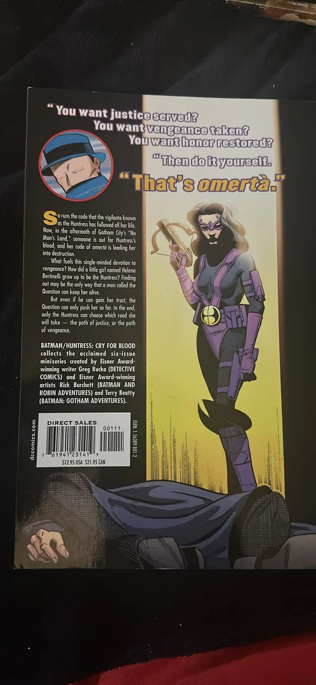 DC: Batman Huntress Cry for Blood (2002) Paperback image indicator(2)