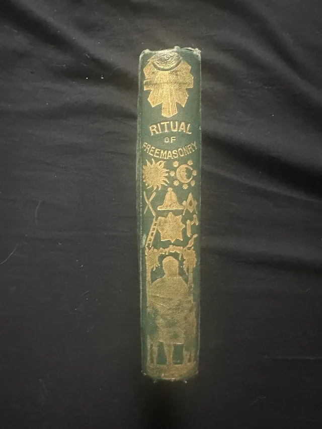 The Ritual of Freemasonry w Illustrations (Very Rare) image indicator(2)