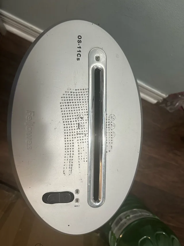 The Fellowes OS-11CS Paper Shredder image indicator(2)