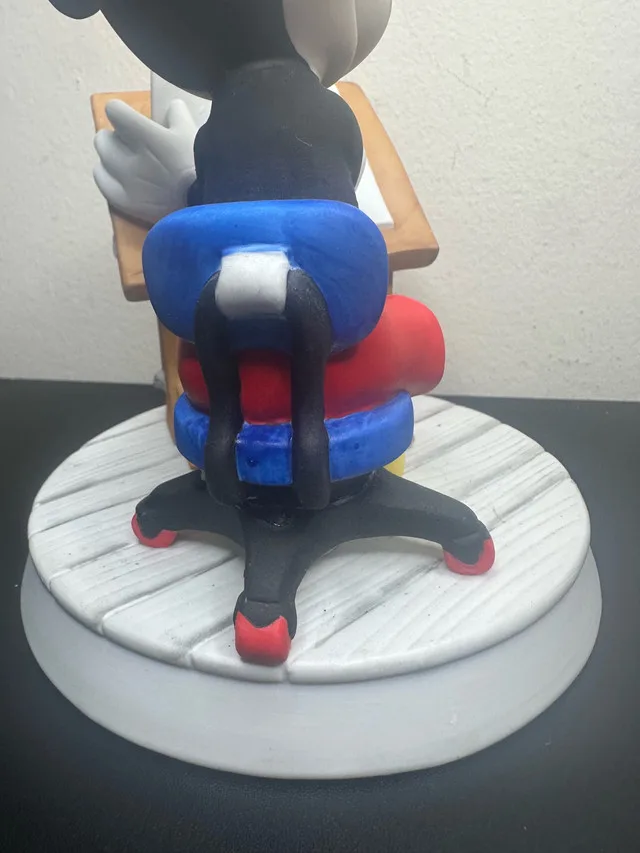 Disney Mickey Mouse Drawing Figurine image indicator(2)