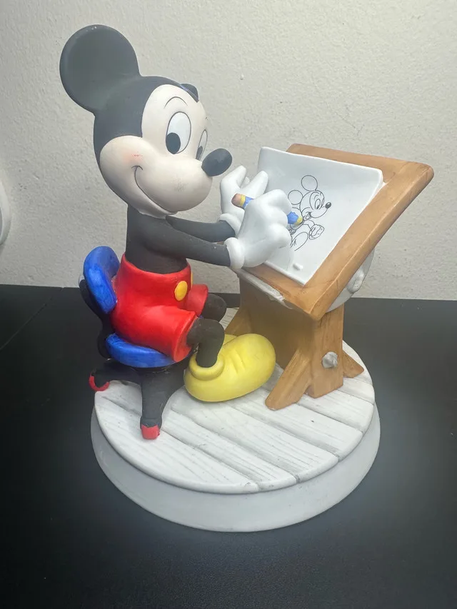 Disney Mickey Mouse Drawing Figurine image indicator(4)
