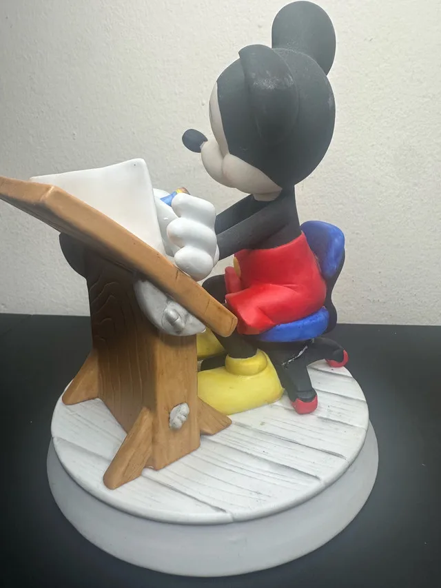 Disney Mickey Mouse Drawing Figurine image indicator(5)