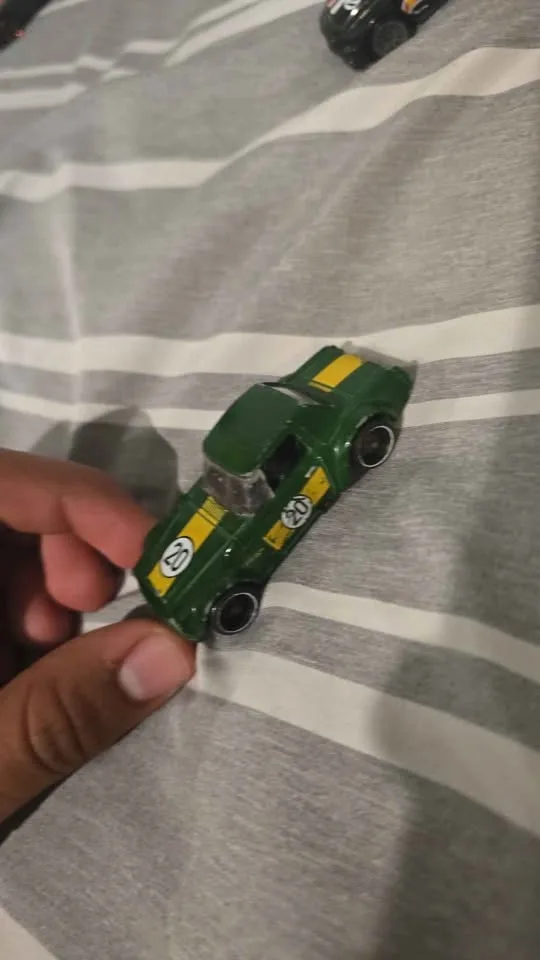 Toy cars image indicator(7)