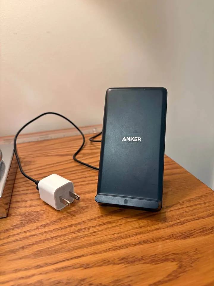 Wireless Phone Charger Stand