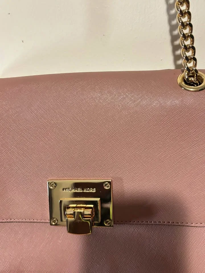 Michael Kors shoulder bag image indicator(4)