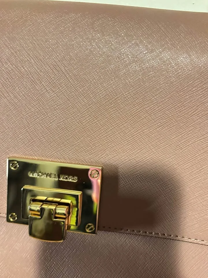 Michael Kors shoulder bag image indicator(5)