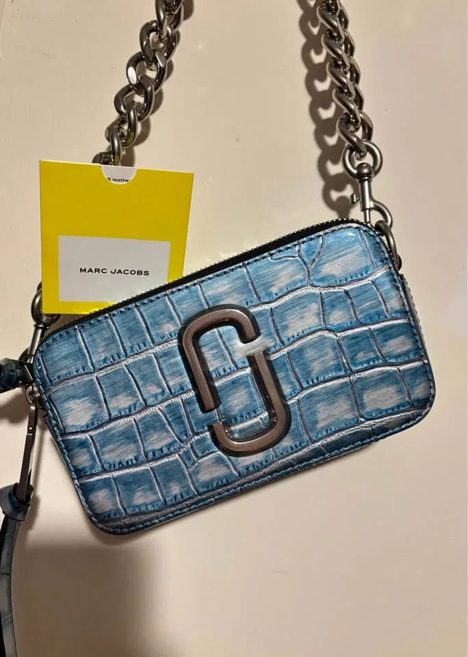 Marc Jacobs Blue Croc Snapshot Bag – Like New & Authentic! image indicator(6)