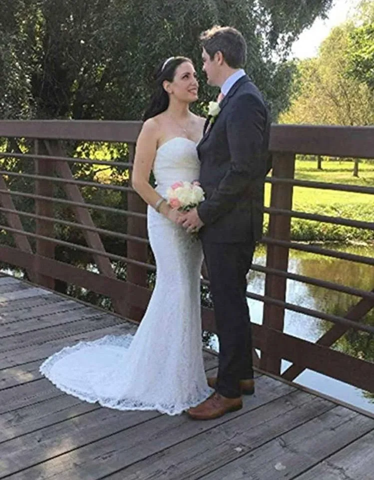 Women's Lace Mermaid Bridal Wedding Dress Size 8 image indicator(4)