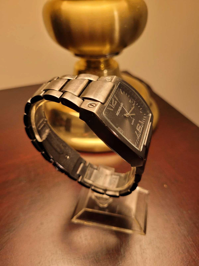 Rare Grey RedSquad Rectangular Quartz Men's Watch - photo 3