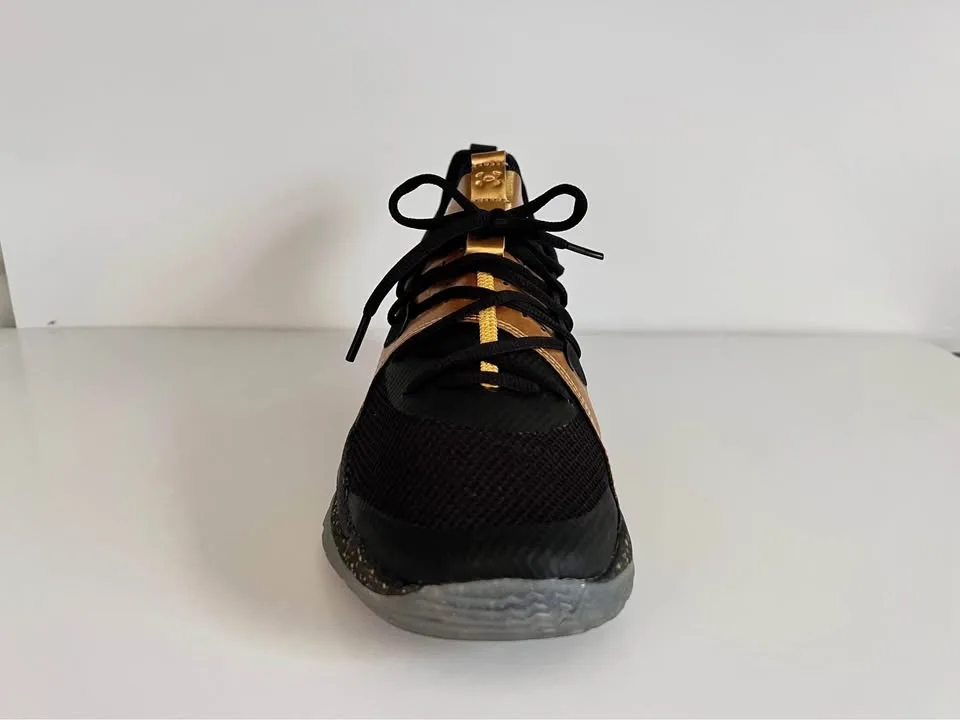 Under Armour Curry 7 “Gold Splash” – Men’s 9 image indicator(4)