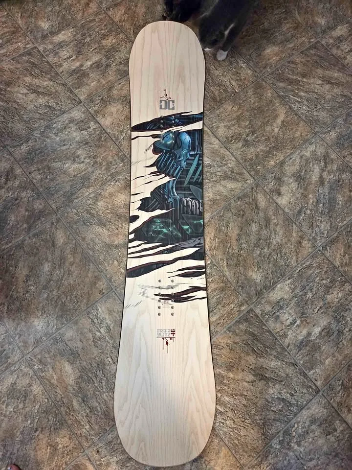 DC Media Blitz Snowboard