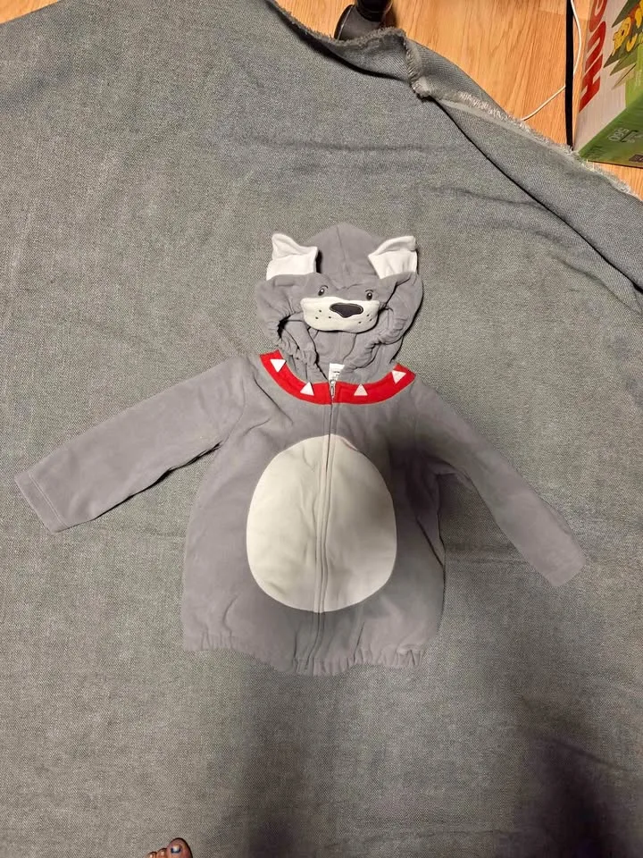 Children' Bulldog Halloween Top Size 24 Months