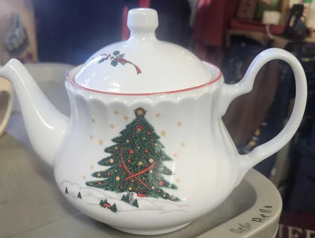 Christmas Teapot