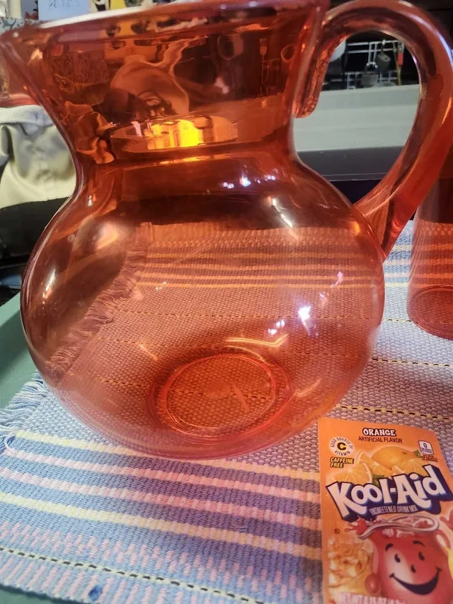Orange Glass Pitcher Set image indicator(2)
