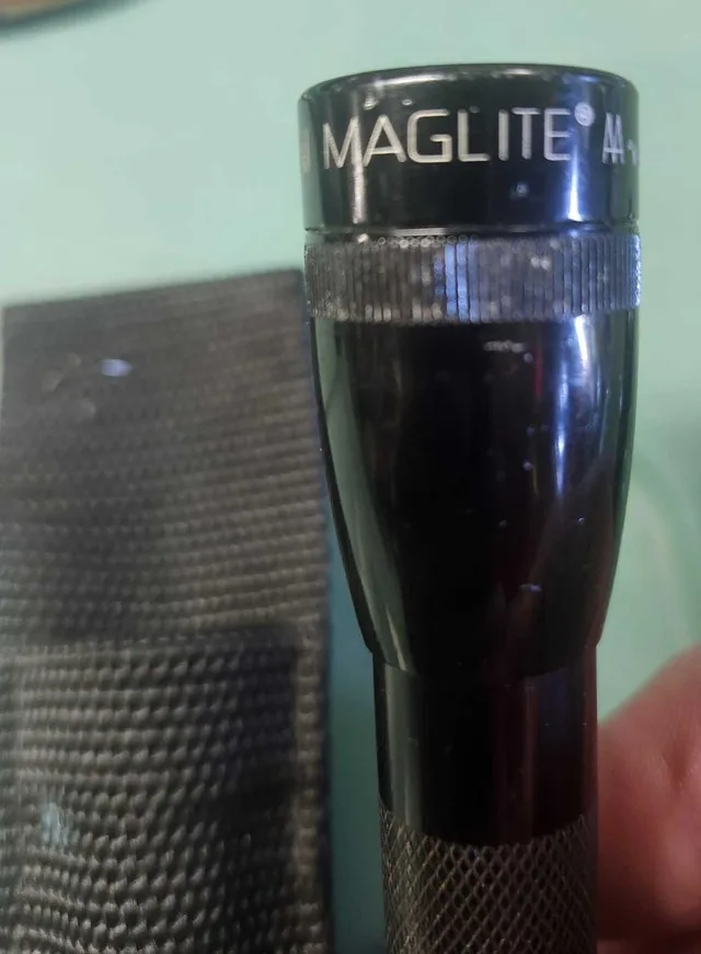Maglite Flashlight image indicator(2)