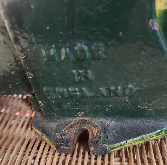 Record No. 100 Bench Vise image indicator(4)