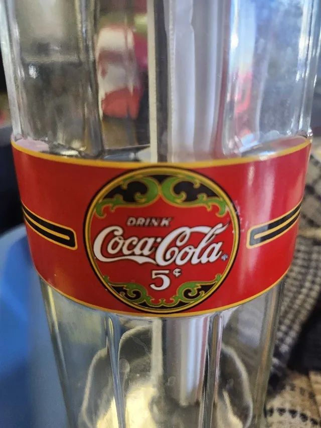 Coca-Cola Straw Dispenser image indicator(4)