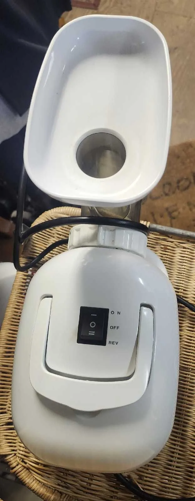 Omega Juicer image indicator(3)