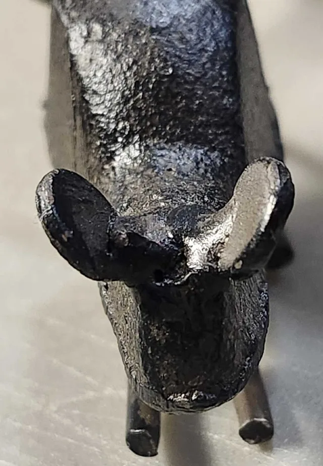 Iron Mouse Figurine image indicator(4)