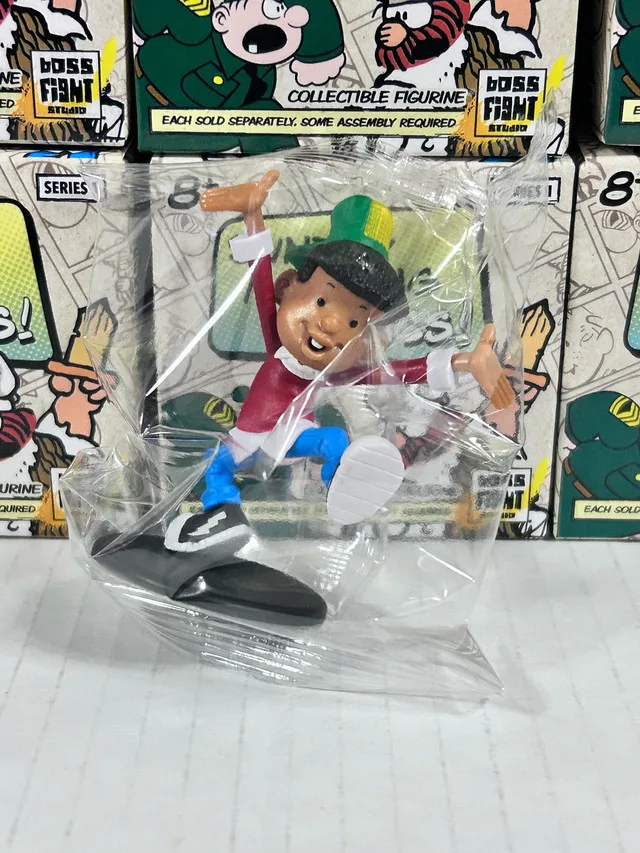 Sunday Morning Comics Figure image indicator(9)