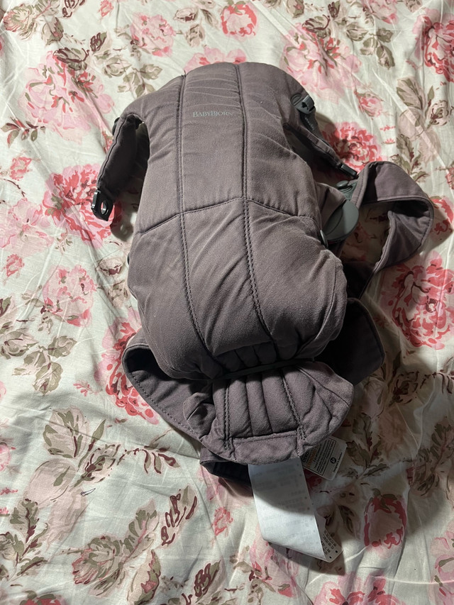 Baby Bjorn Mini Baby Carrier🥕 - photo 3