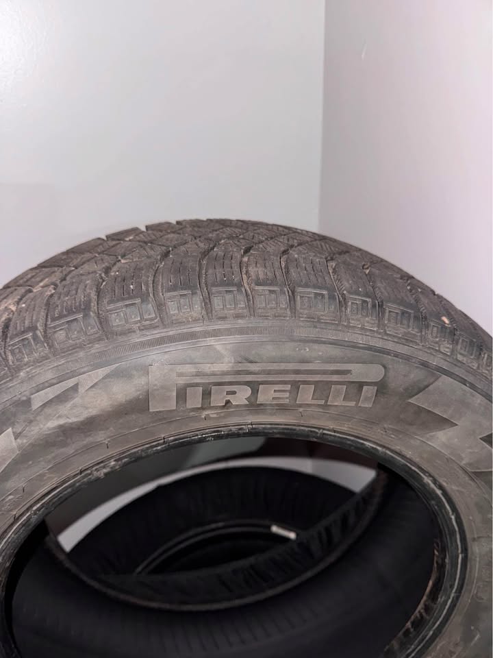 Winter tire 215/60r16 - photo 2