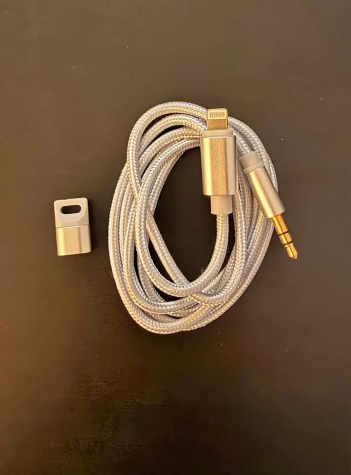 Lightning to 3.5mm Aux Cable for iPhone thumbnail