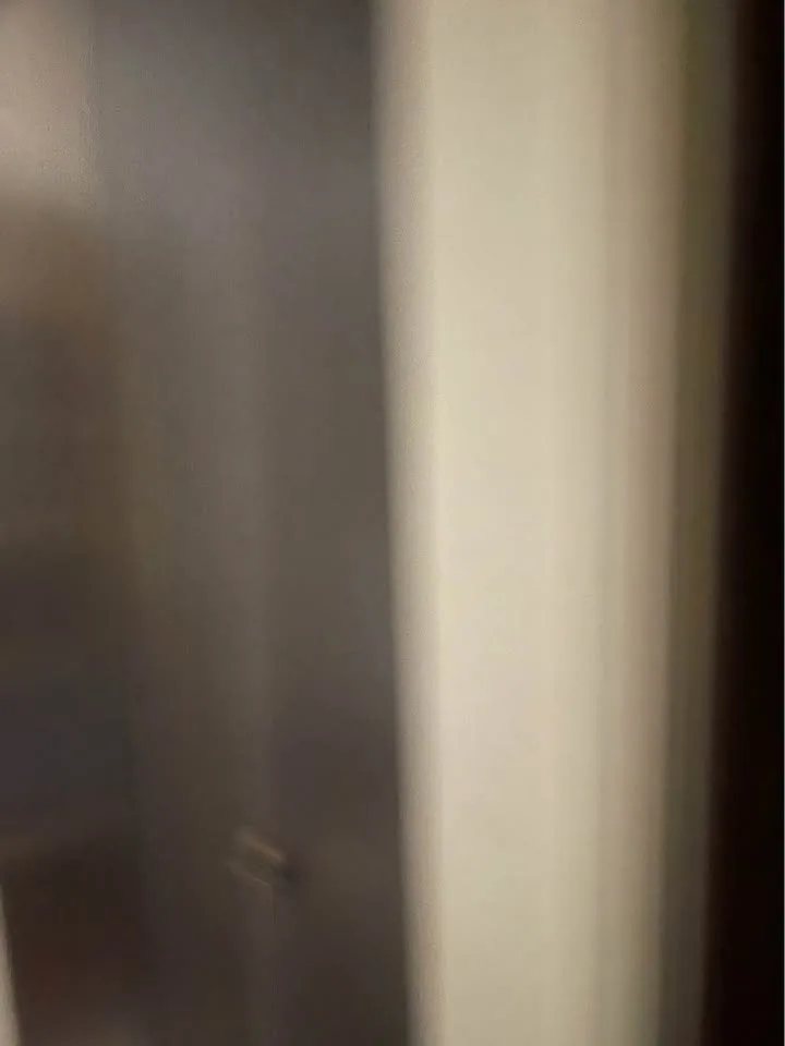 3 Beds 1 Bath - Townhouse image indicator(9)