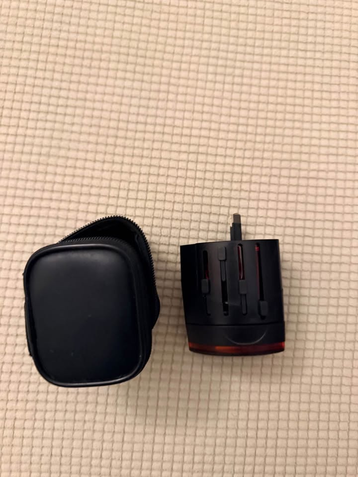 Yokogawa Travel Adapter - photo 3