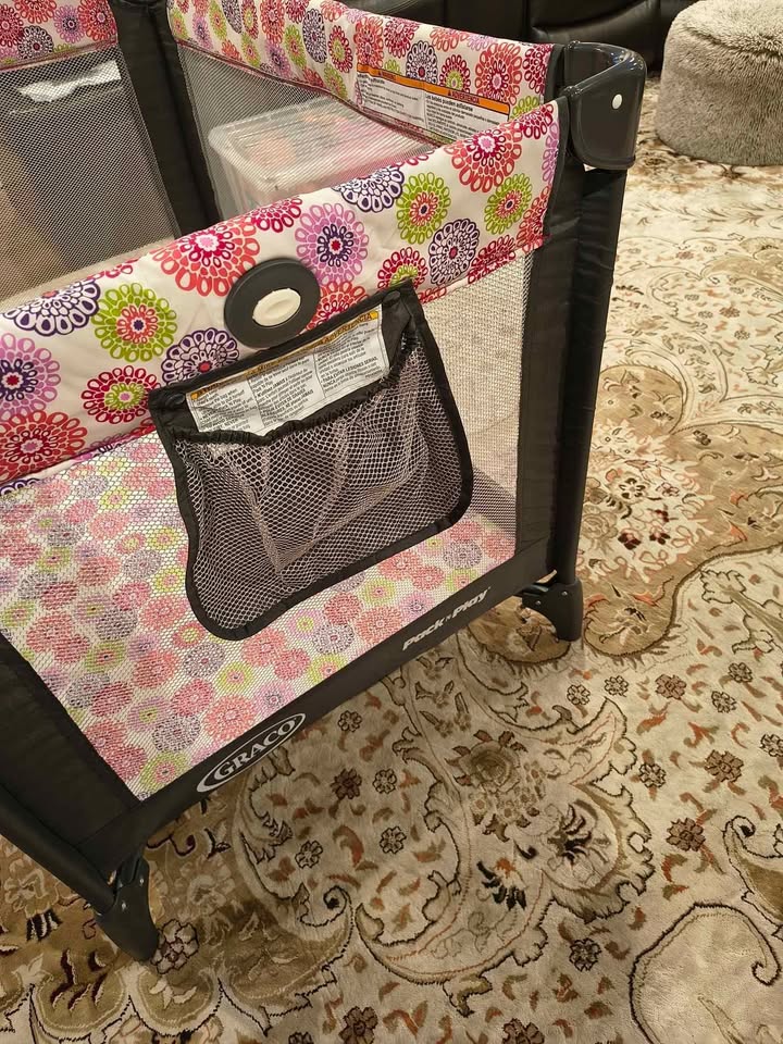 🥕Graco Pack 'n Play Playard, Foldable Baby Playpen, Pink🥕 - photo 5
