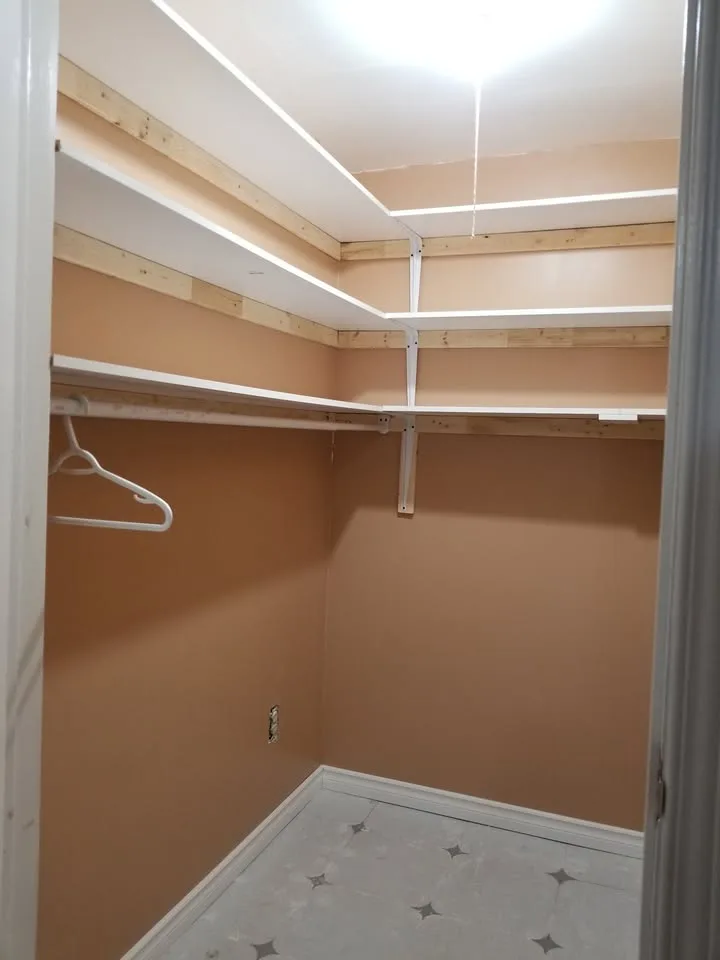 2 Bedroom basement available from Dec 1 image indicator(6)