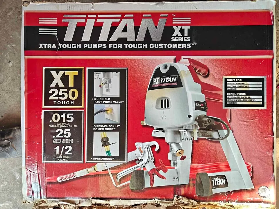 Titan XT 250 thumbnail