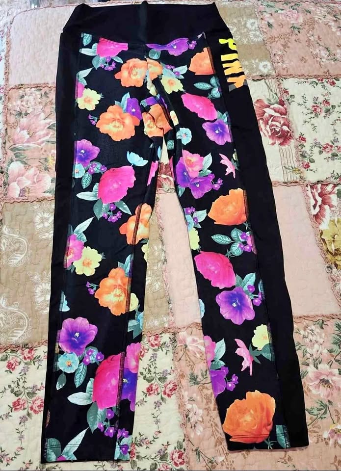 PINK Leggins / Victoria's Secret