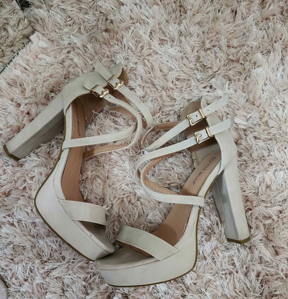 Tacones #7.5 - photo 2