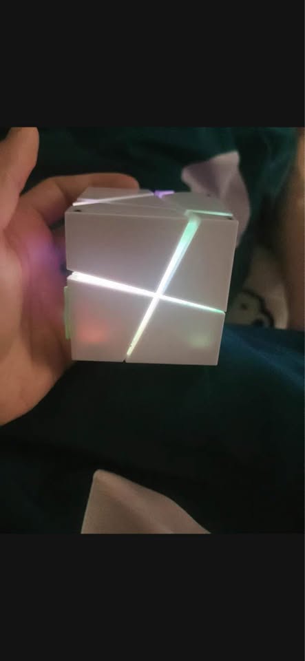RGB cube speaker, moodlight + speaker bass - photo 3
