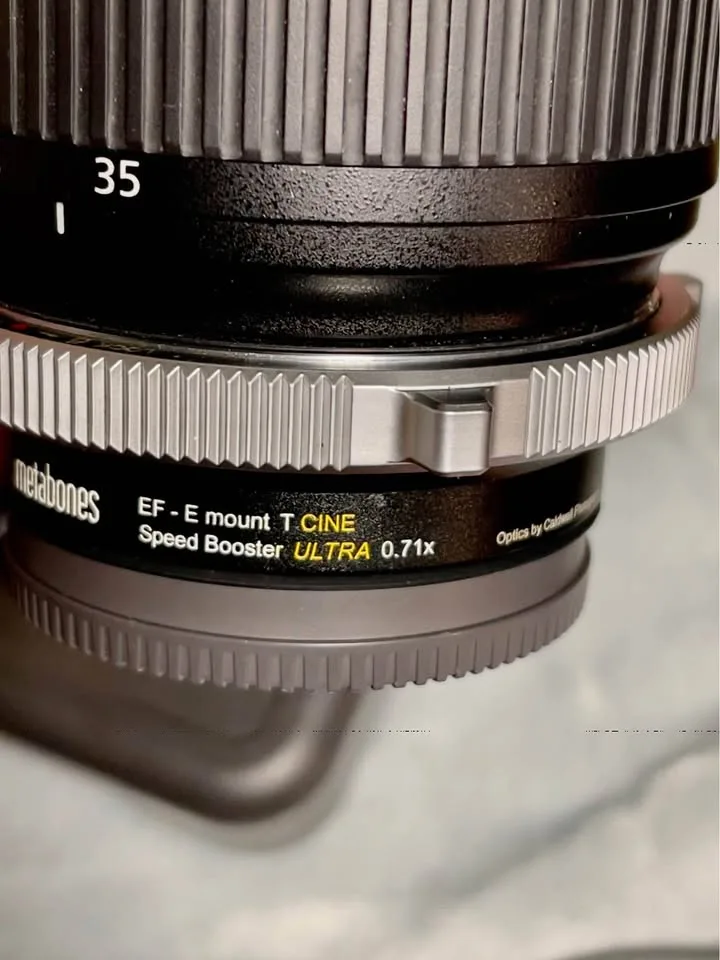 Metabones - EF- E mount - CINE Adaptor Speedboost image indicator(4)