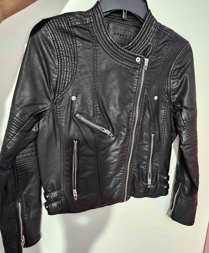 Chamarra de Niña talla (XL)