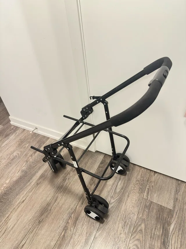 Universal Car Seat Stroller Frame / Travel System Base thumbnail