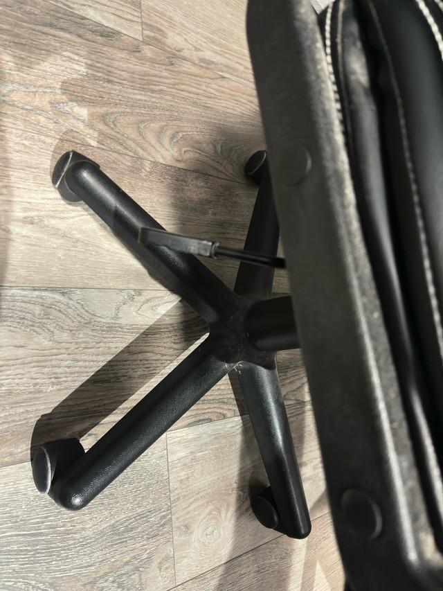 Office chair - photo 3