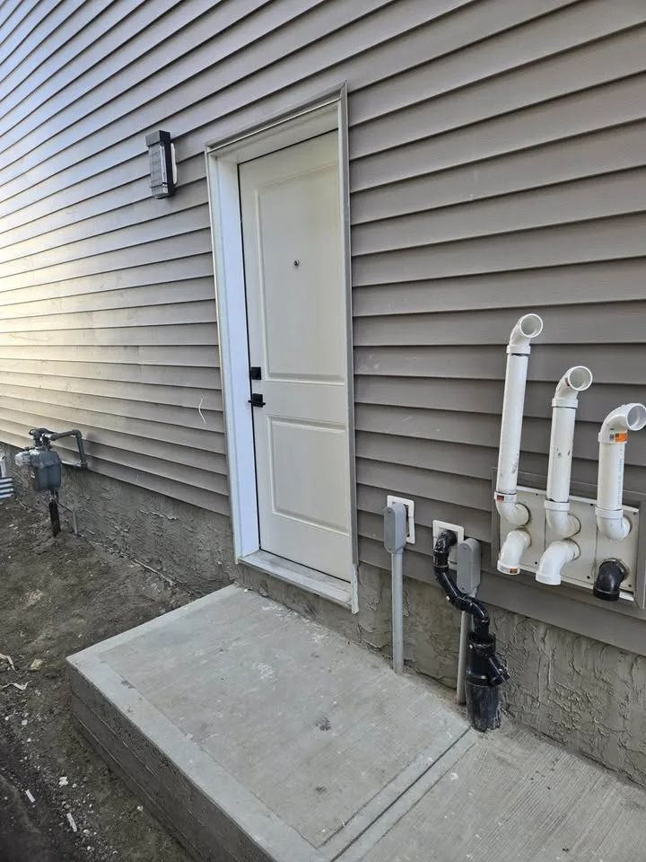 2 Beds 1 Bath - House image indicator(10)