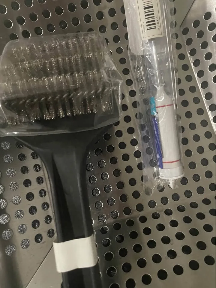 Brand New Outdoor Grilling Tools image indicator(4)