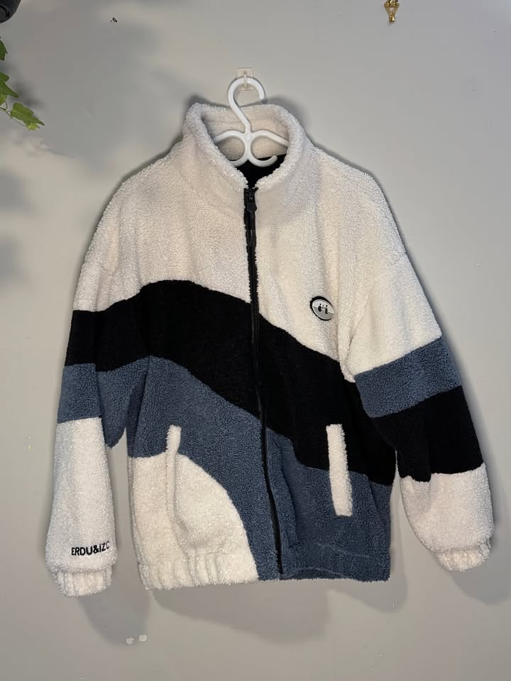 Shein Men's fleece jacket