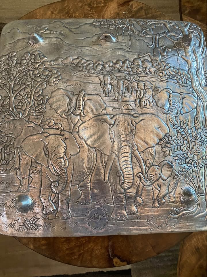 Arthur Court Embossed Elephants Silver Aluminum Square Tray - photo 3