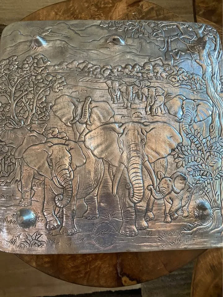 Arthur Court Embossed Elephants Silver Aluminum Square Tray image indicator(3)