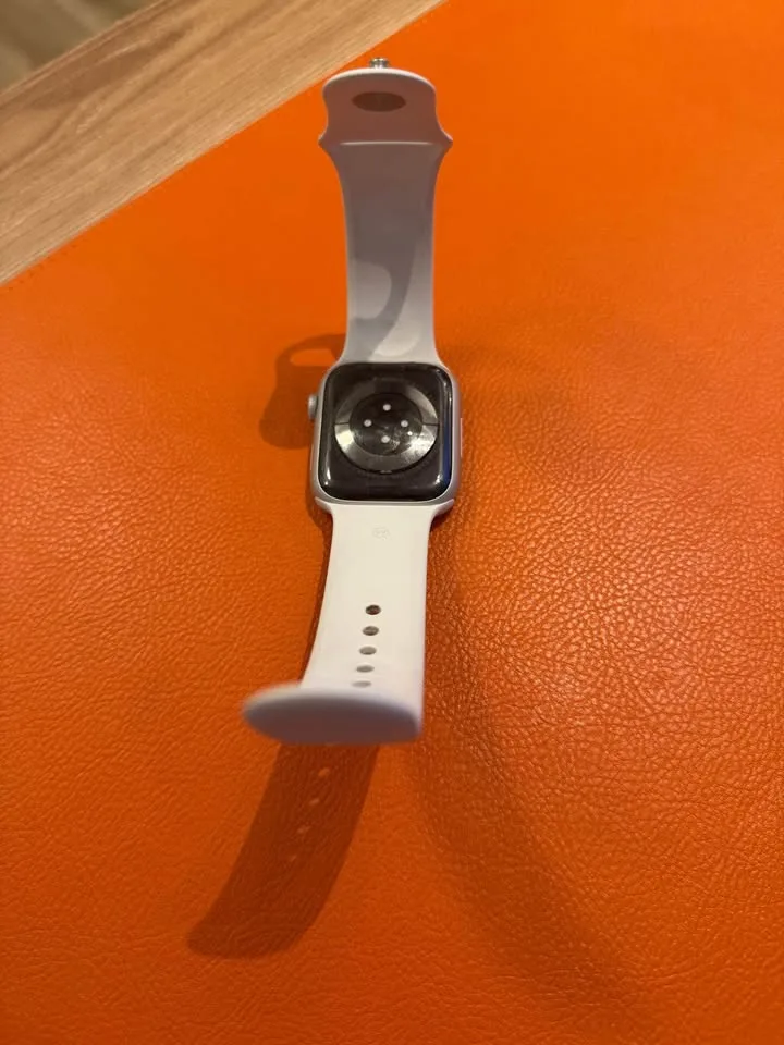 Apple Watch Series 8 - aluminum (45mm) - GPS + Cellular image indicator(3)
