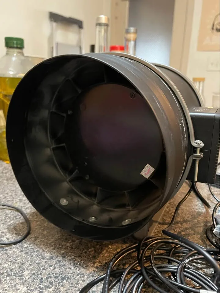 AC Infinity Cloudine Pro T8 - 8” fan for grow tents image indicator(6)